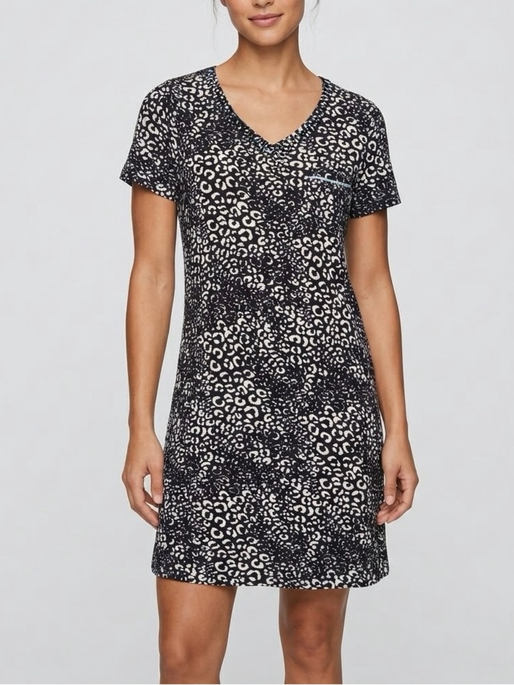 Soma Cool Nights Short Sleeve Long Sleep Shirt Nightgown Blue Leopard M